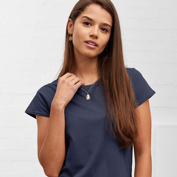the cotton story navy tshirt